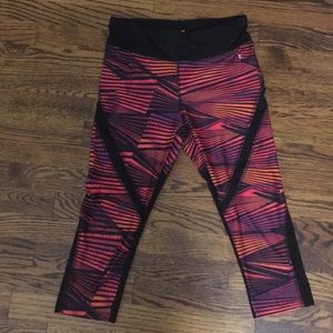 black/read/pink/purple | leggings | medium